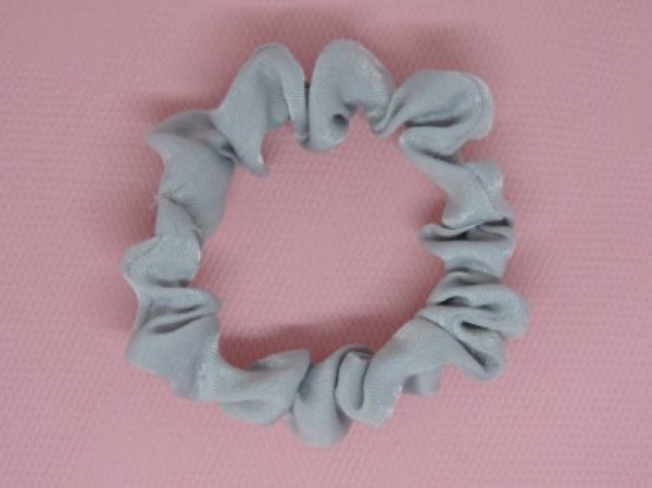 kleine scrunchie grijs